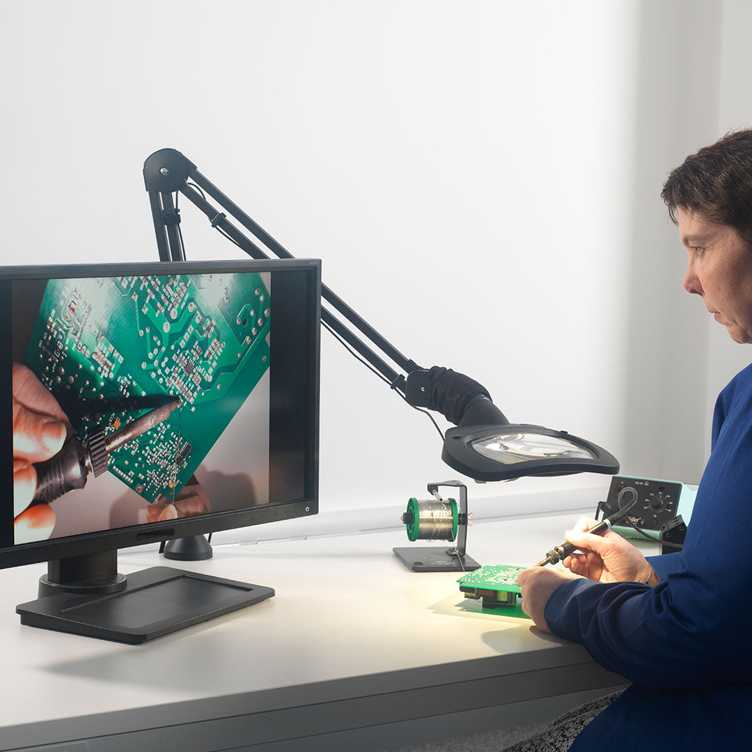 BenchKam Wave LED 3.5D bench magnifier camera system